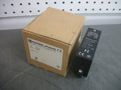 PEPPERL+ FUCHS 088808 PHOTOELECTRIC SWITCH LA39/116 NIB