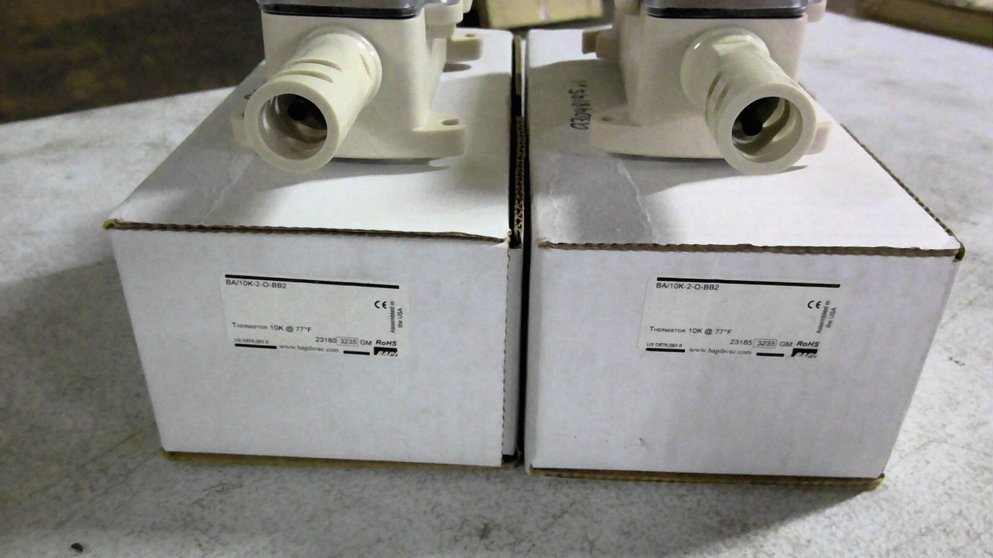 BAPI LOT OF 2 TEMPERATURE SENSOR TRANSMITTERS BA/10K-2-O-BB2 NIB