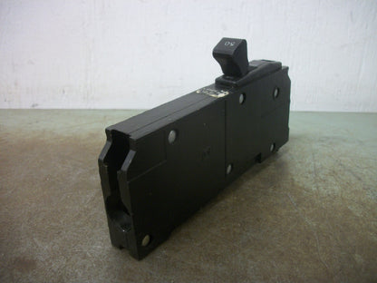 SQUARE D A1B CIRCUIT BREAKER A1B150 50AMP 240VOLT 1POLE
