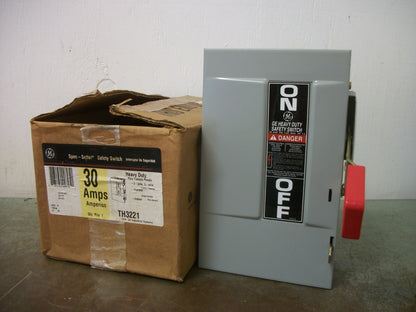 GE DISCONNECT TYPE 1 TH3221 30AMP 240VOLT 2POLE FUSIBLE NIB