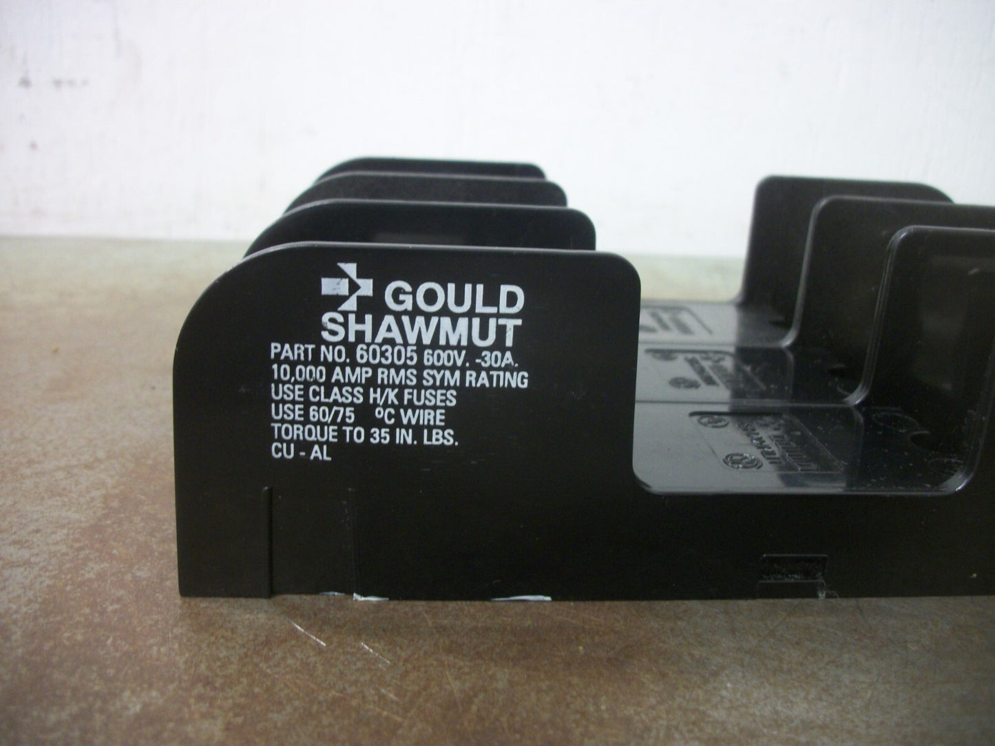GOULD SHAWMUT CLASS H/K FUSEHOLDER 60305 30AMP 600VOLT 3POLE