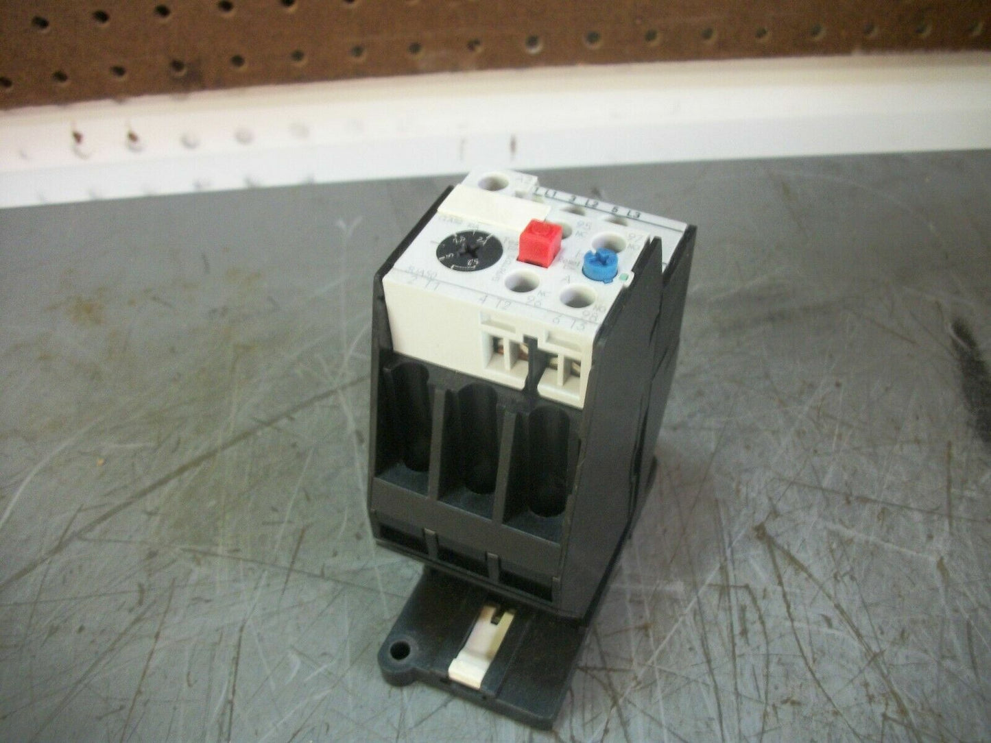 SIEMENS OVERLOAD RELAY 3UA50 00-1D 2-3.2AMP
