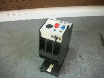 SIEMENS OVERLOAD RELAY 3UA50 00-1D 2-3.2AMP