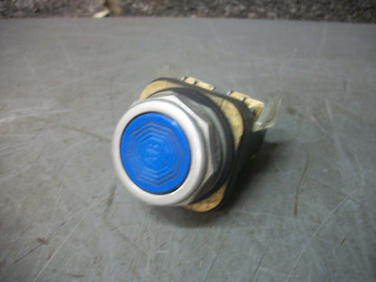 ALLEN-BRADLEY BLUE FLUSH MOMENTARY PUSHBUTTON 800T-A