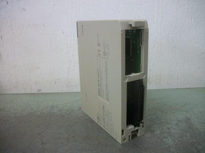 OMRON SYSMAC OUTPUT UNIT CS1W-OD231