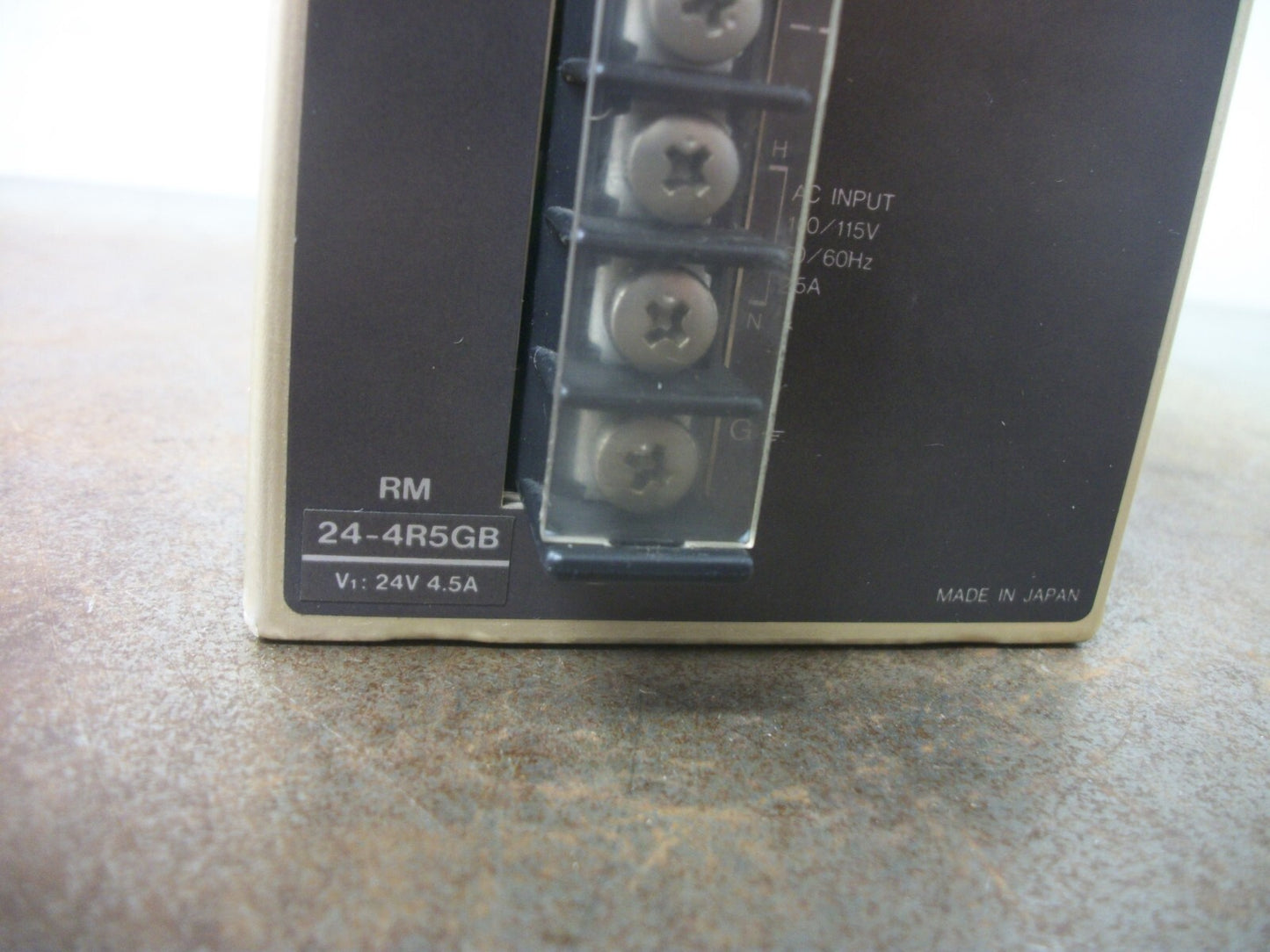 TDK SWITCHING POWER SUPPLY RM24-4R5GB 24VDC 4.5AMP