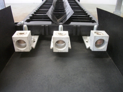 GE TEY 3PH LOAD CENTER PANELBOARD INTERIOR 10086781P1 426002039338 NEW