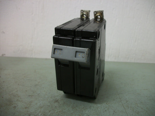 CUTLER-HAMMER CHB CIRCUIT BREAKER CHB240 40AMP 240VOLT 2POLE