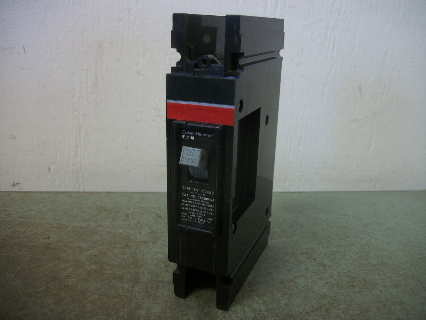 CUTLER-HAMMER FS CIRCUIT BREAKER FS130015A 15AMP 277VOLT 1POLE