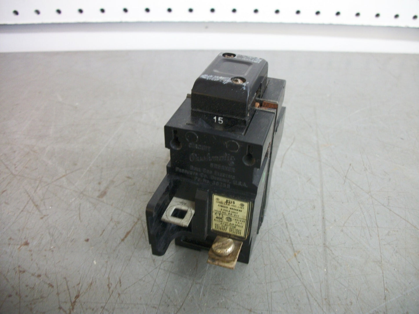 BULLDOG PUSHMATIC CIRCUIT BREAKER P215 15AMP 240VOLT 2POLE