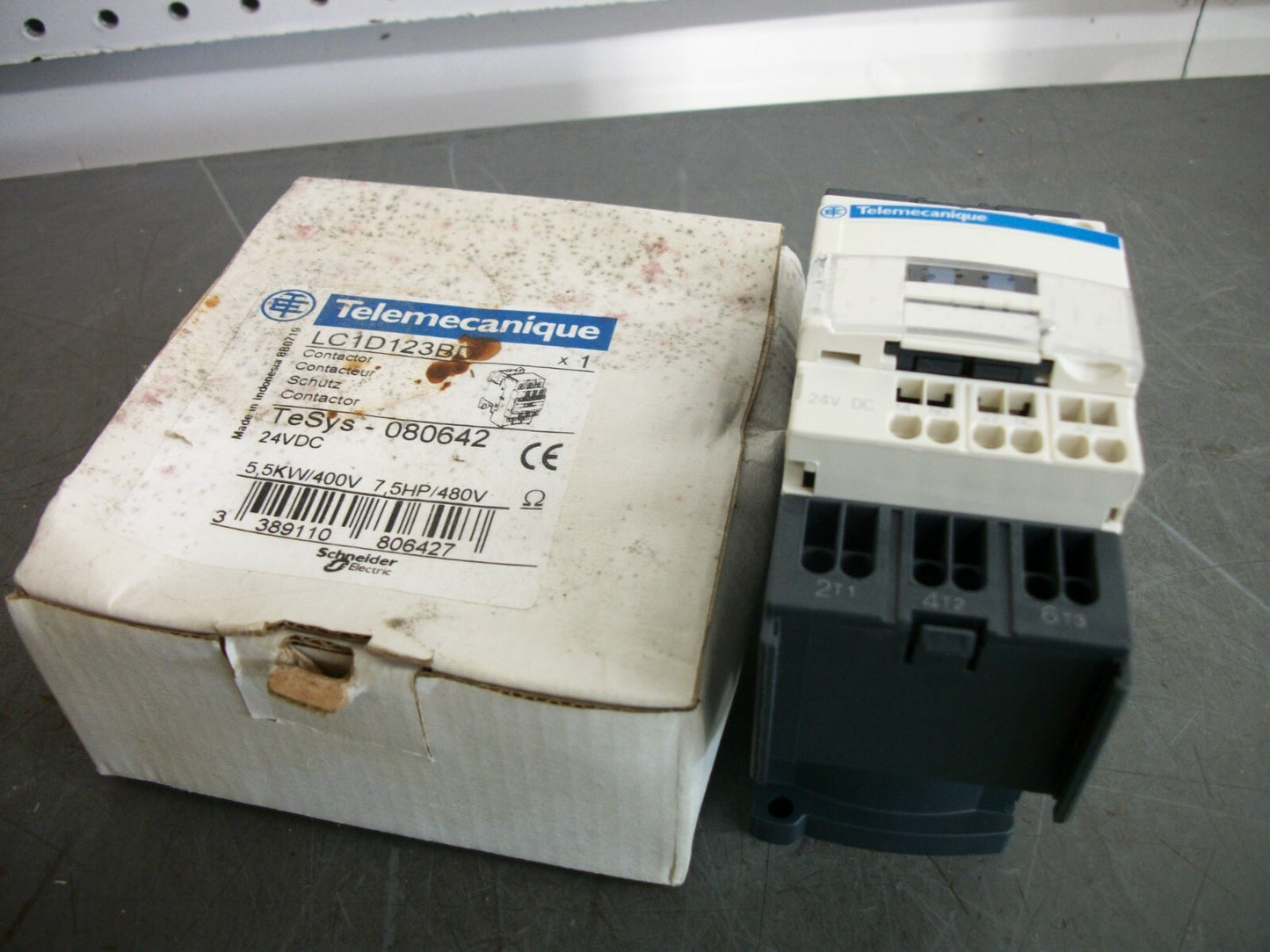 TELEMECANIQUE CONTACTOR LC1D123BD 12AMP 24VCOIL 3PH 600V 7.5HP NIB