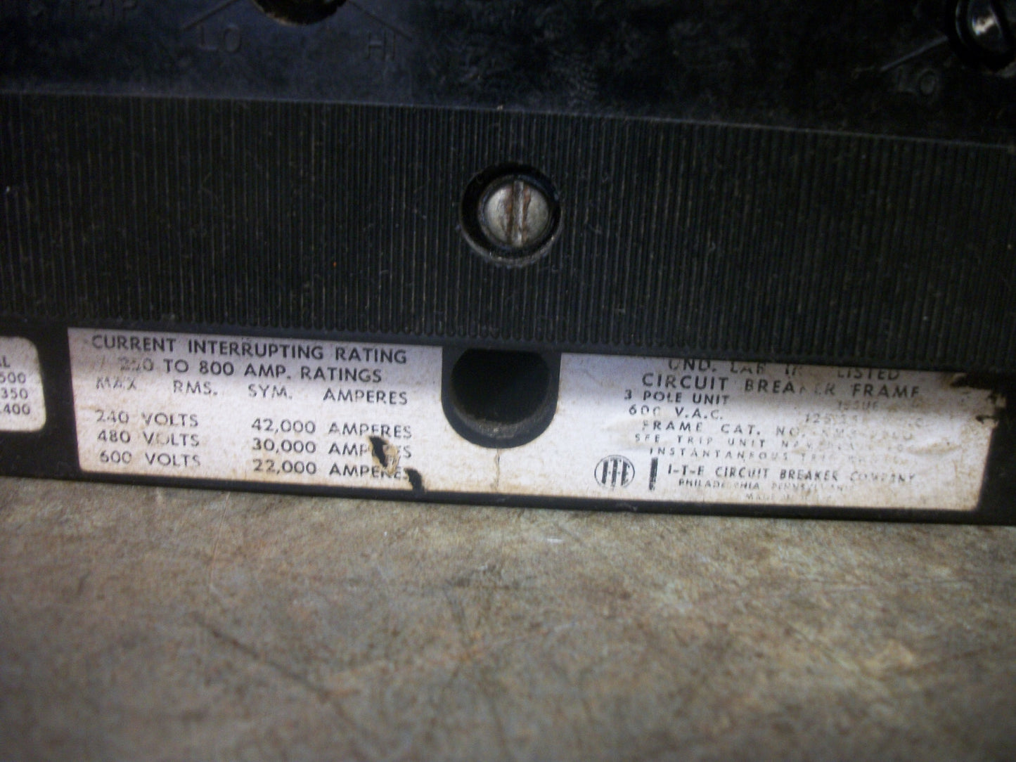 SIEMENS ITE KM3 CIRCUIT BREAKER KM3F800 800AMP 600VOLT 3POLE W/800A TRIP