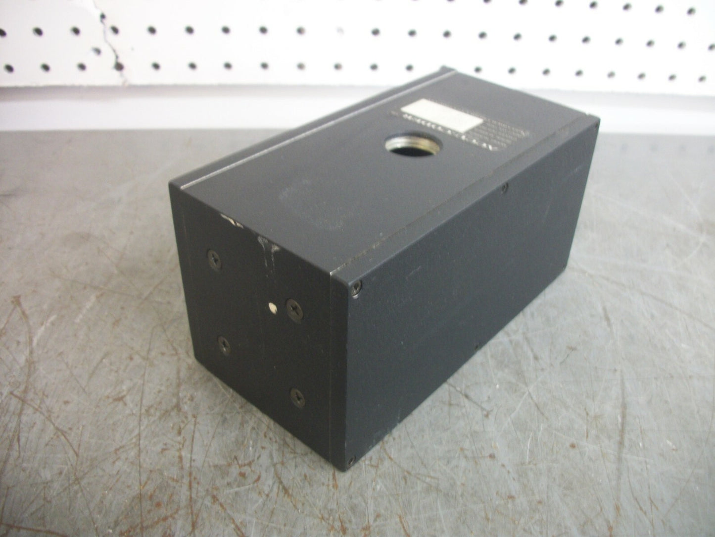 ENCODER PRODUCTS ACCU-CODER INCREMENTAL SHAFT ENCODER 711-HV 1200 CYCLES 5/28VDC