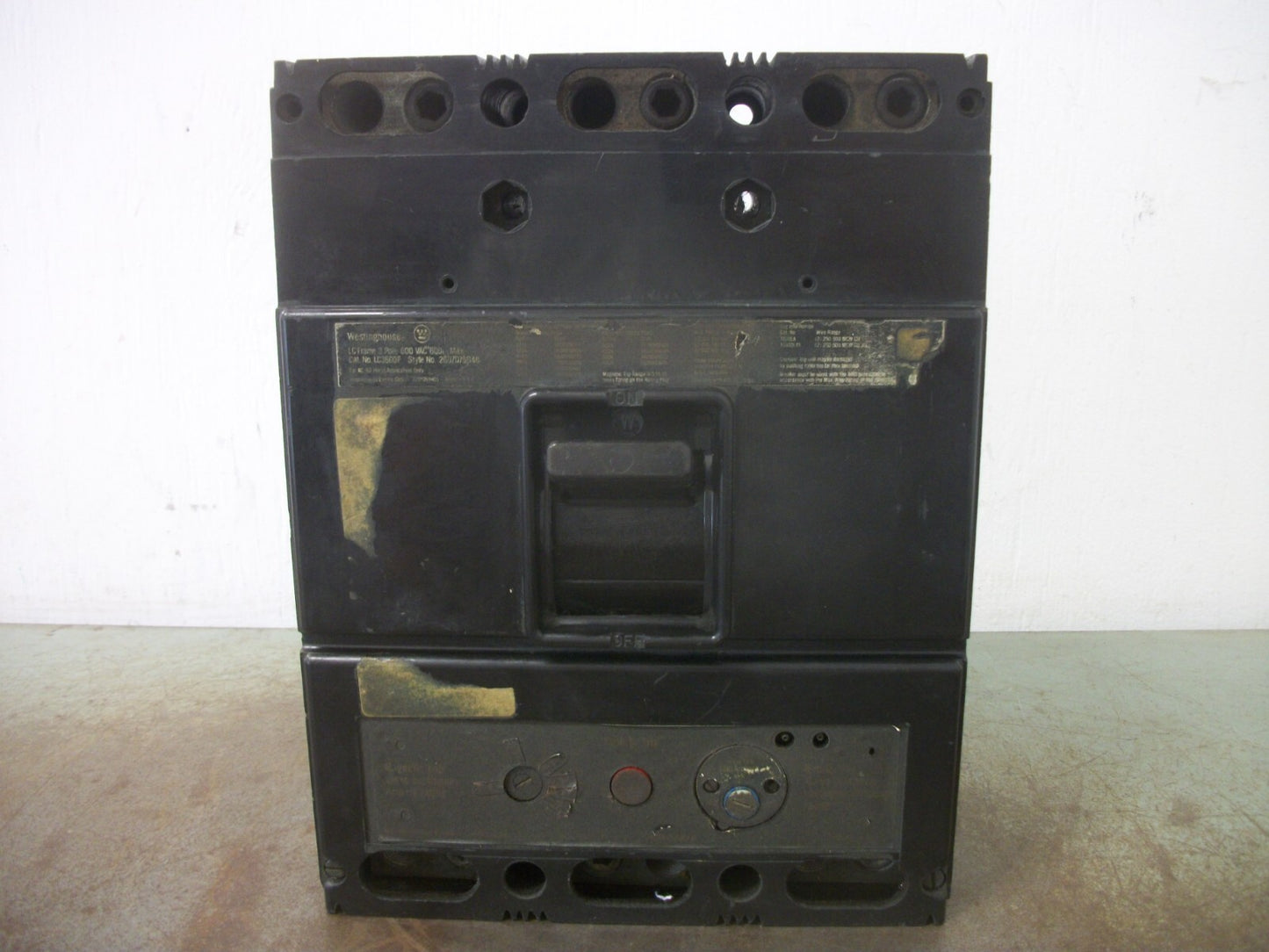 WESTINGHOUSE LC CIRCUIT BREAKER LC3600F 600AMP 600VOLT 3POLE W/500A TRIP