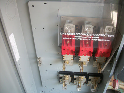 CUTLER-HAMMER DISCONNECT TYPE 1 DH325FGK 400AMP 240VOLT 3POLE FUSIBLE NOB REFURB