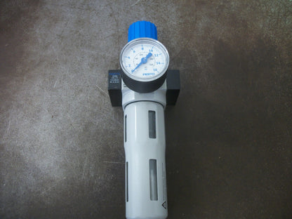 FESTO MINI PNEUMATIC REGULATOR/FILTER LFR-D-MINI 240PSI 1.6MPa 16BAR
