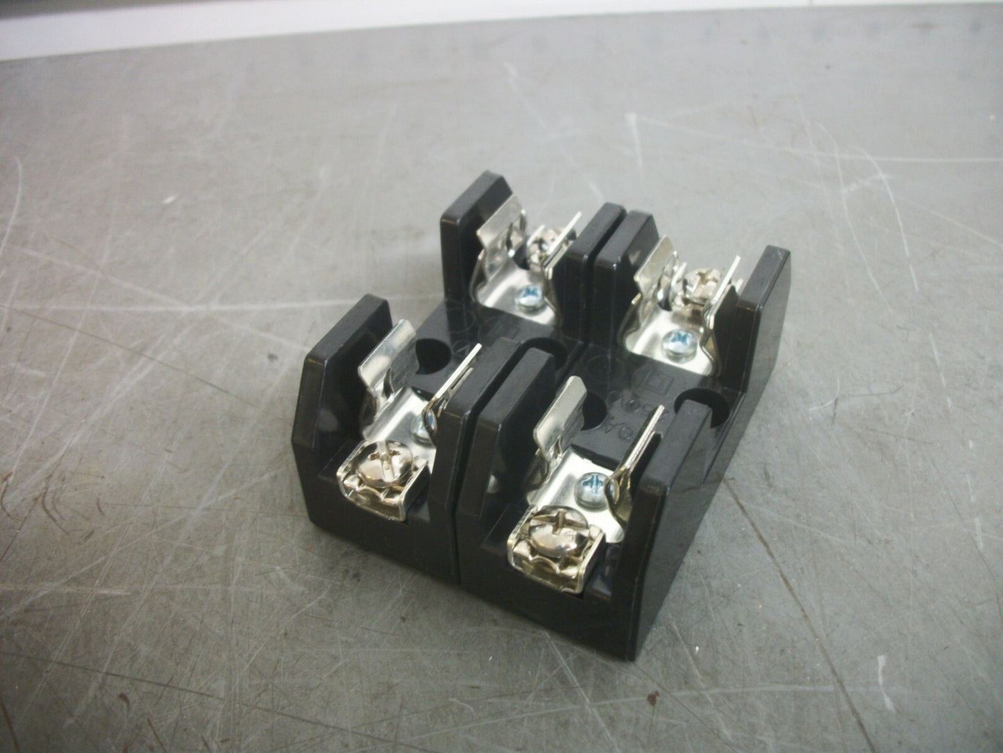 SQUARE D LOT OF 2 CLASS H FUSEHOLDERS 9080PF1 30AMP 250VOLT 1POLE NOB