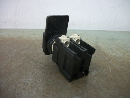 TELEMECANIQUE CLEAR INDICATOR LIGHT DFSN 250VOLT 2W