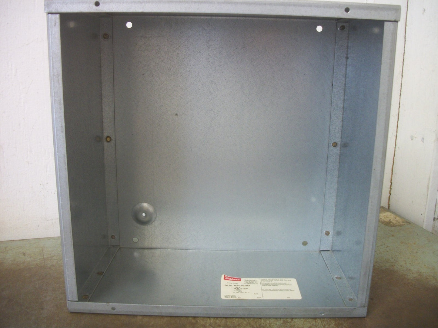 HOFFMAN 12X12X6 SCREW COVER PULL BOX ENCLOSURE TYPE 1 ASG12X12X6NK NEW