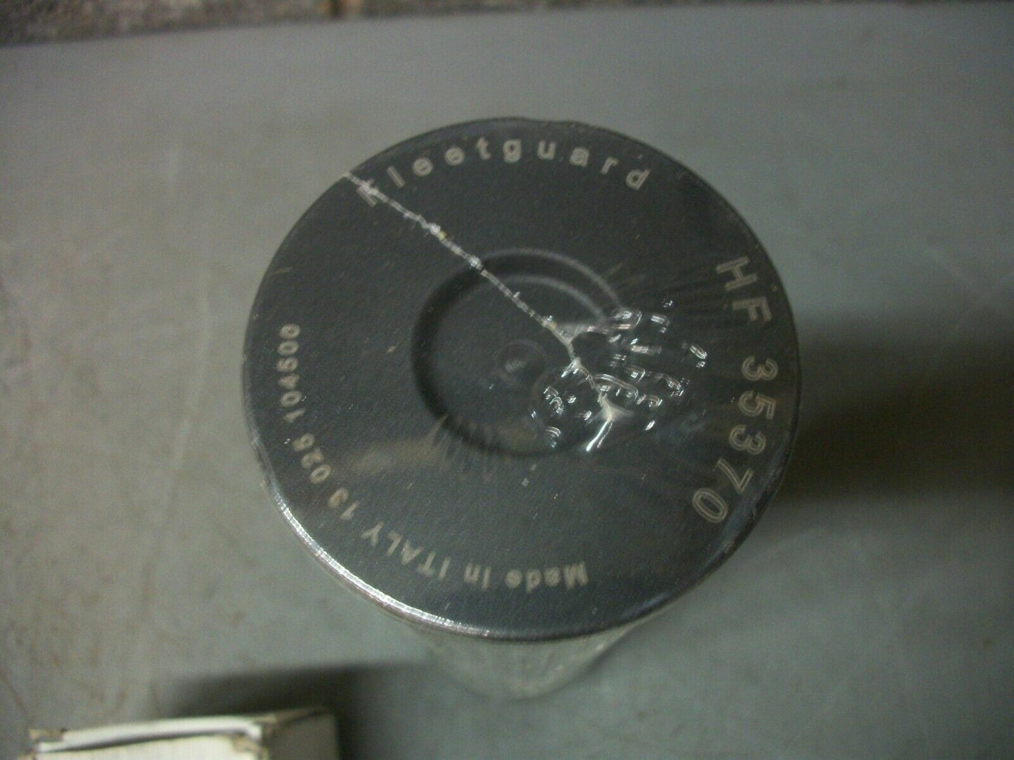 FLEETGUARD FORK LIFT HYDRAULIC FILTER HF35370 NIB