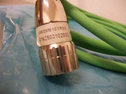 TELEMECANIQUE LEXIUM ACCESSORY LXM05 SKS 36 3M ENCODER CABLE VW3M8101R30 NEW