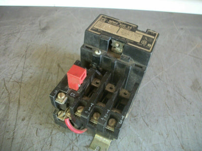 SQUARE D SIZE 00 MOTOR STARTER 8536A02 120VCOIL 3PH 600V 2HP