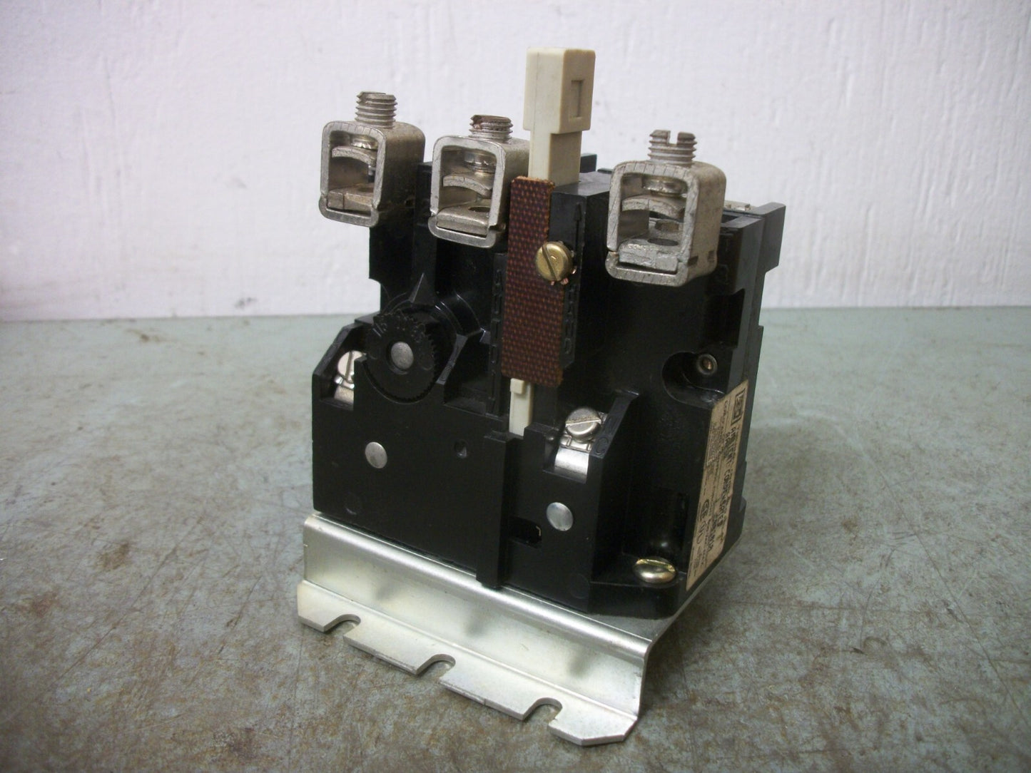 CUTLER-HAMMER THERMAL OVERLOAD RELAY FOR SIZE 2 AA23A NOB