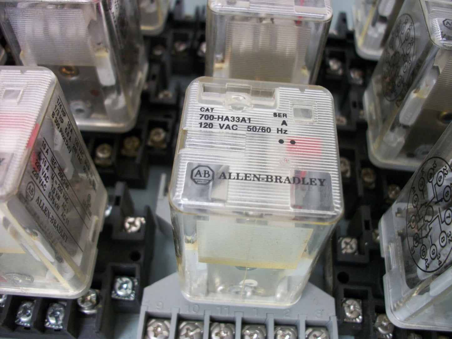 ALLEN-BRADLEY LOT OF 15 3PDT RELAYS 700-HA33A1 120VOLT 10AMP