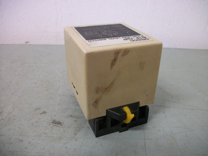 OMRON FLOATLESS LEVEL SWITCH 61F-GP SOURCE 110VAC SEC 8VAC