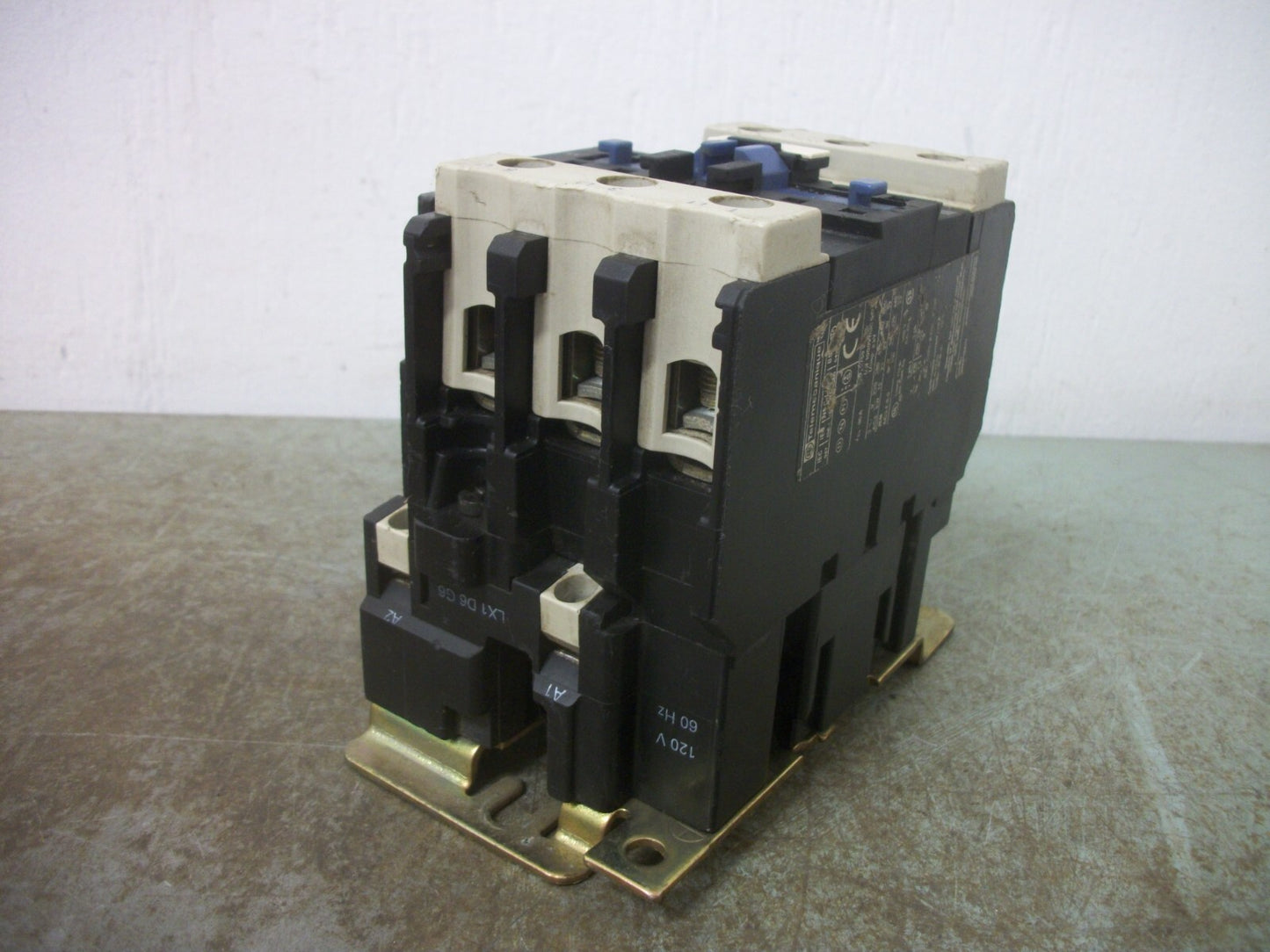 TELEMECANIQUE CONTACTOR LC1D5011G6 70AMP 120VCOIL 3PH 600V 40HP