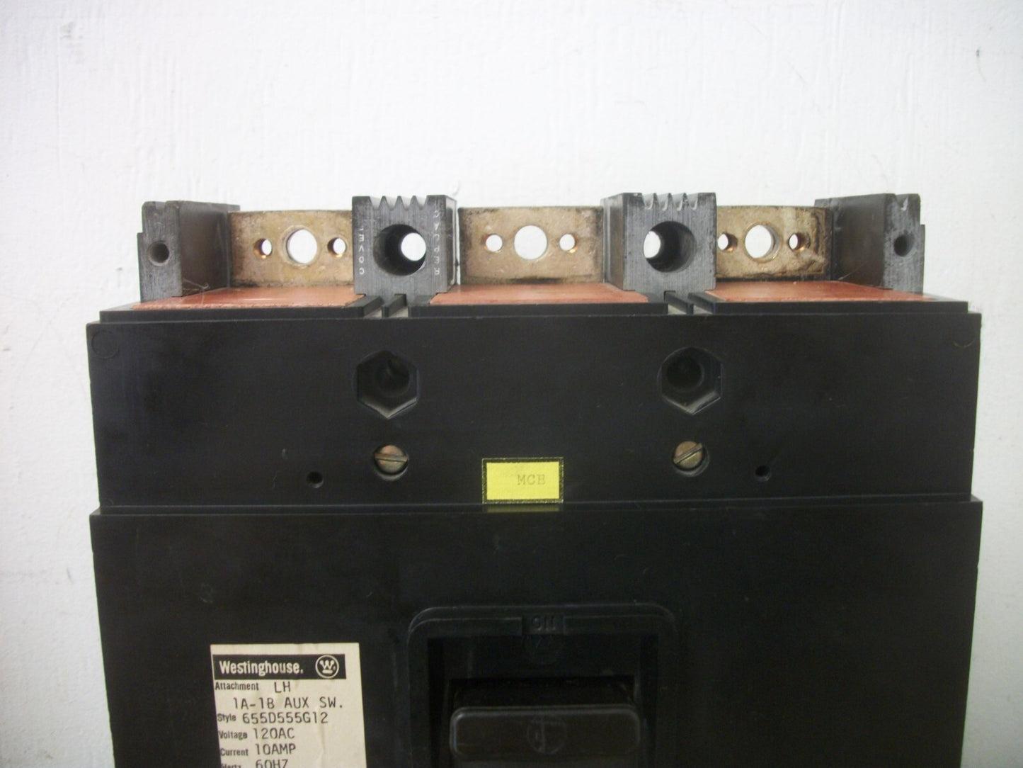 WESTINGHOUSE LA CIRCUIT BREAKER LA3600F 600A 600V 3P W/600A TRIP + AUX NO COVERS
