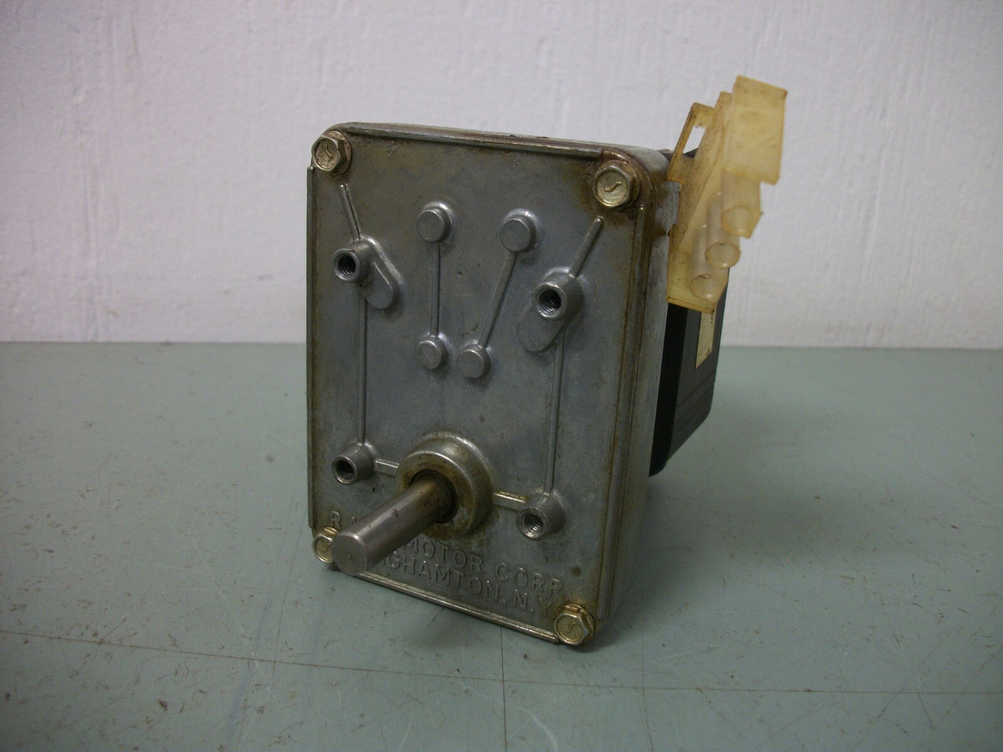 RMS MOTOR CORP HGF10L019 MOTOR ACTUATOR RMS 339 1697 115VOLT