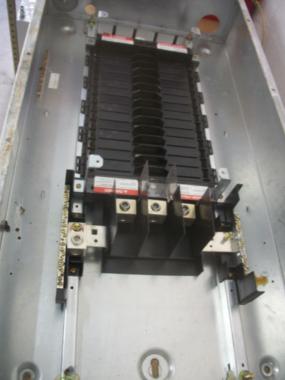 SQUARE D NF LOAD CENTER PANELBOARD NF430L2C 250AMP 600Y/347/240VOLT 3PH