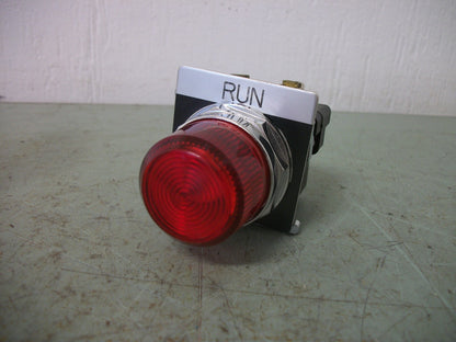CUTLER-HAMMER RED INDICATOR LIGHT 10250T34R 120VOLT NOB