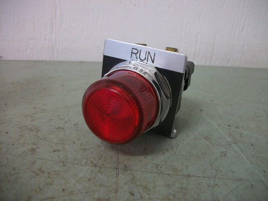 CUTLER-HAMMER RED INDICATOR LIGHT 10250T34R 120VOLT NOB