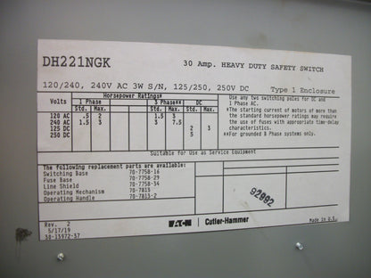 CUTLER-HAMMER DISCONNECT TYPE 1 DH221NGK 30AMP 240VOLT 2POLE FUSIBLE