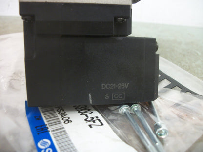 SMC SOLENOID VALVE VFS3100-5FZ 21-26VDC NEW