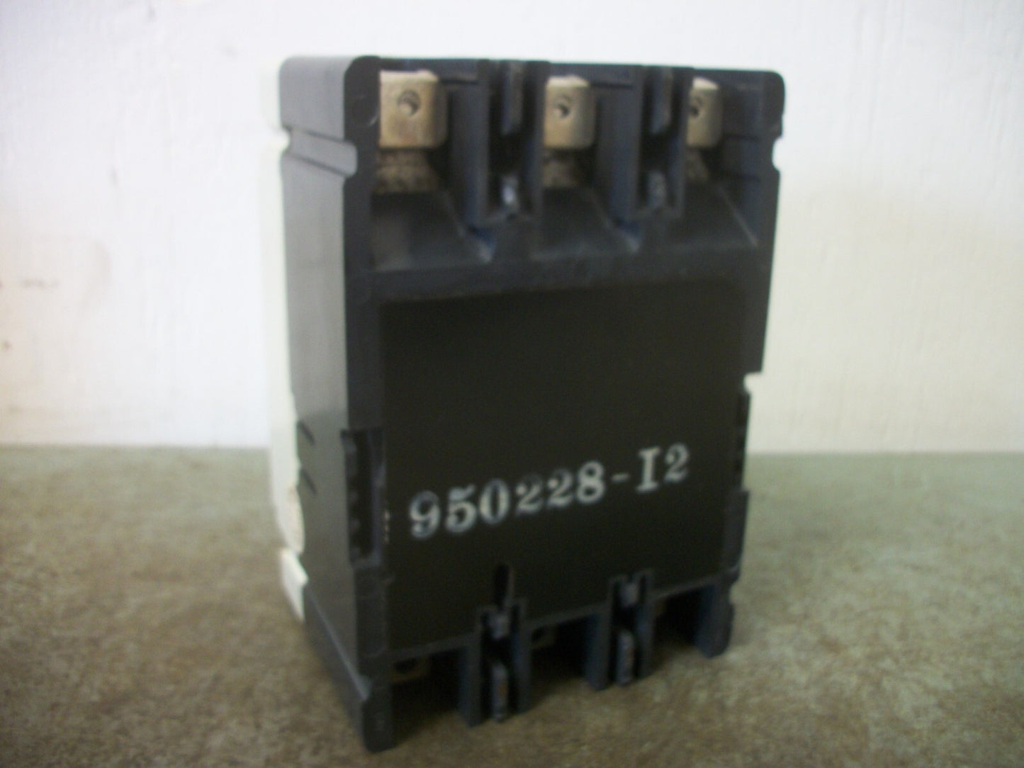 CHALLENGER CED CIRCUIT BREAKER CED3225 225AMP 240VOLT 3POLE