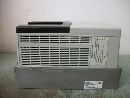 ALLEN-BRADLEY POWERFLEX 70 7.5HP AC DRIVE 20AD011A3AYNANNN 460VOLT 3PH 11AMP NOB
