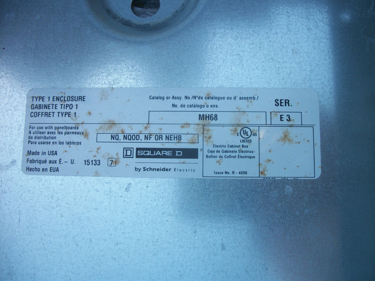 SQUARE D NQ LOAD CENTER PANELBOARD NQ84L4C 400AMP 240VOLT 1PH NOB
