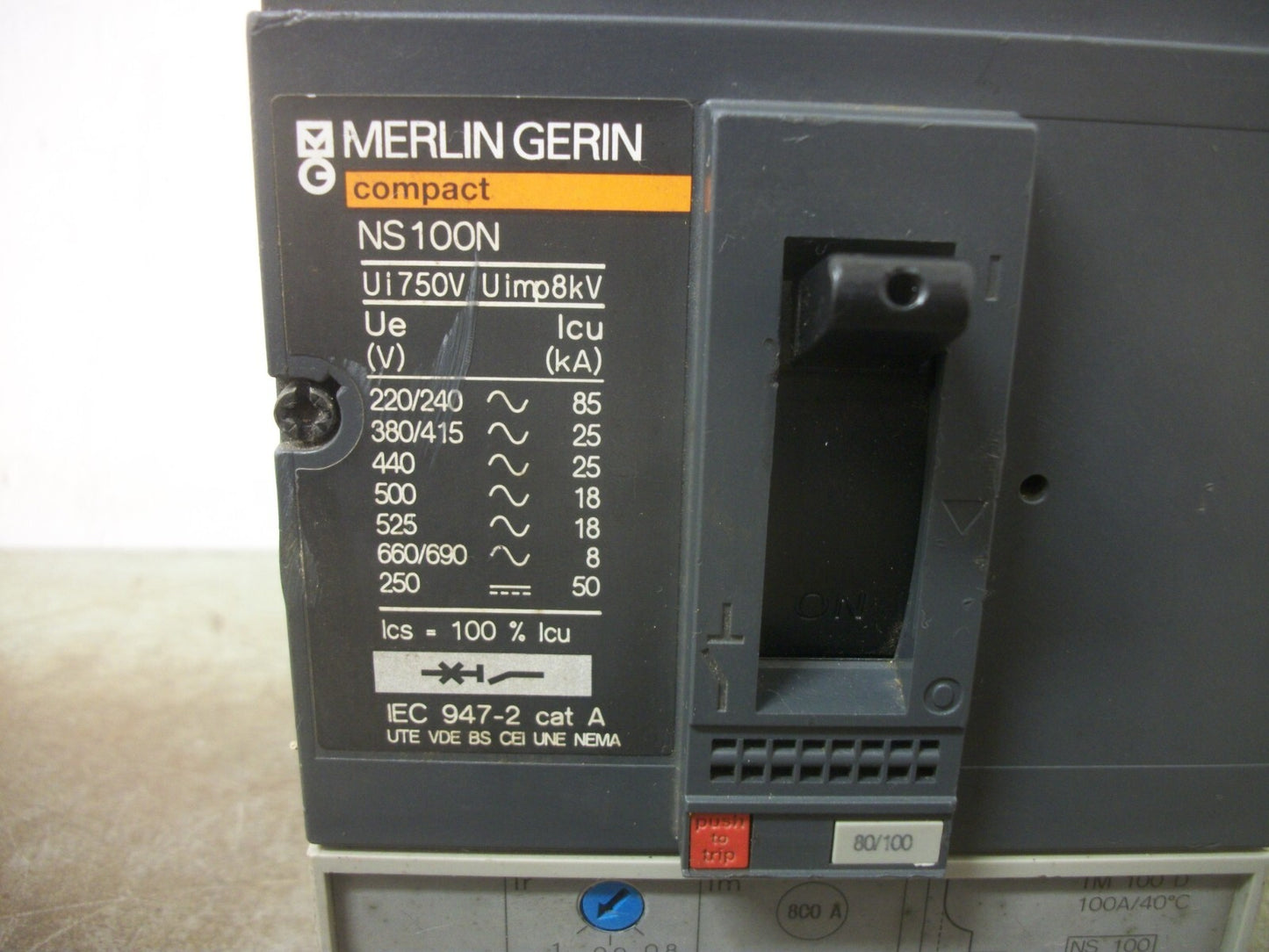 MERLIN GERIN COMPACT CIRCUIT BREAKER NS100N 80/100AMP 690VOLT 3POLE