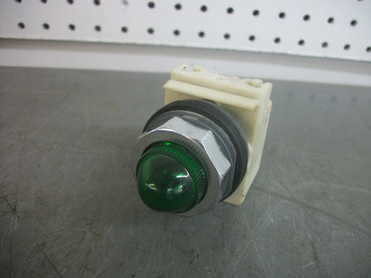 SQUARE D GREEN ILLUMINATED INDICATOR LIGHT 9001KM1 120VOLT