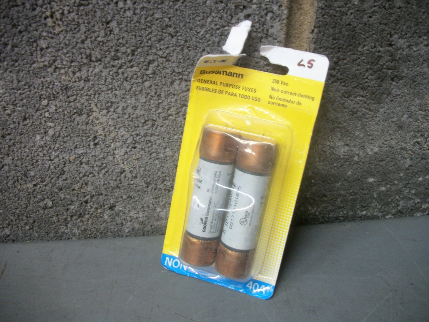 BUSSMANN 2-PACK NON-CURRENT LIMITING FUSES NON40 40AMP 250VOLT NEW