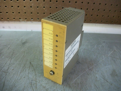 SIEMENS SIMATIC S5 8-POINT DIGITAL OUTPUT MODULE 6ES5 441-8MA11 24VDC