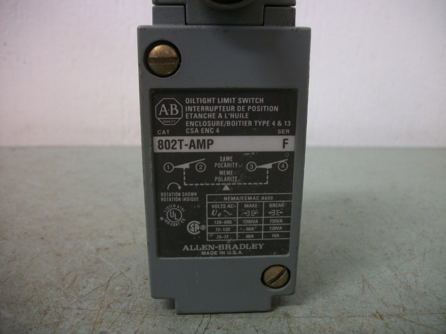 ALLEN-BRADLEY OILTIGHT MAINTAINED HEAD LIMIT SWITCH 802T-AMP