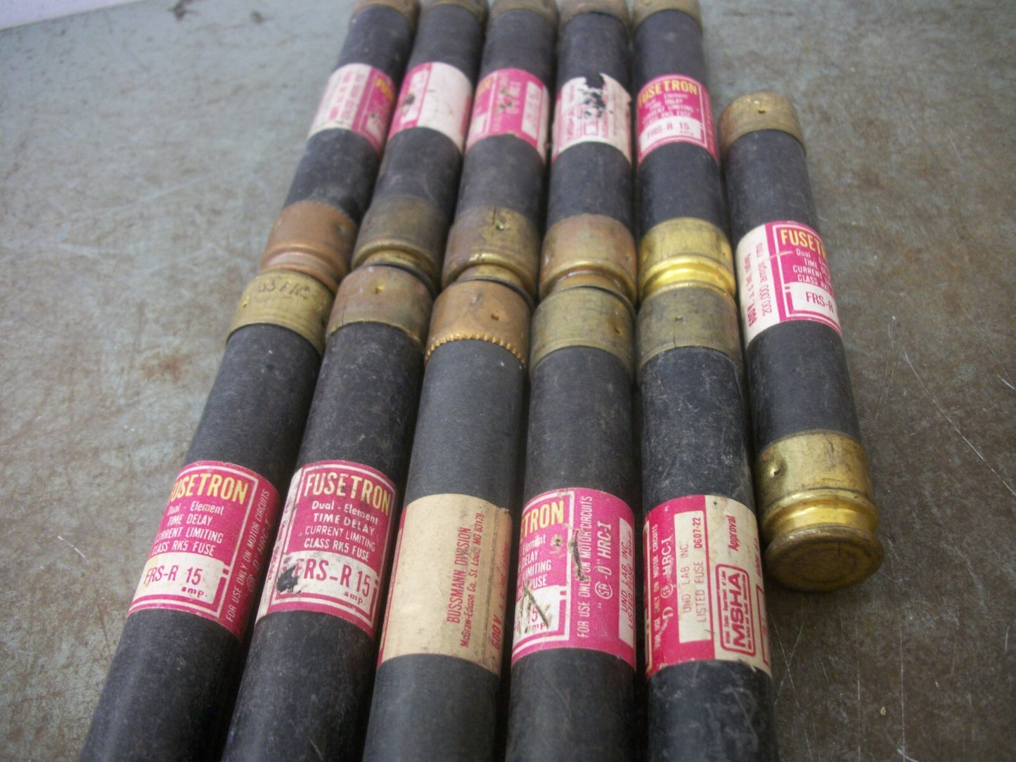 BUSSMANN LOT OF 11 FUSETRON FUSES FRS-R-15 15AMP 600VOLT