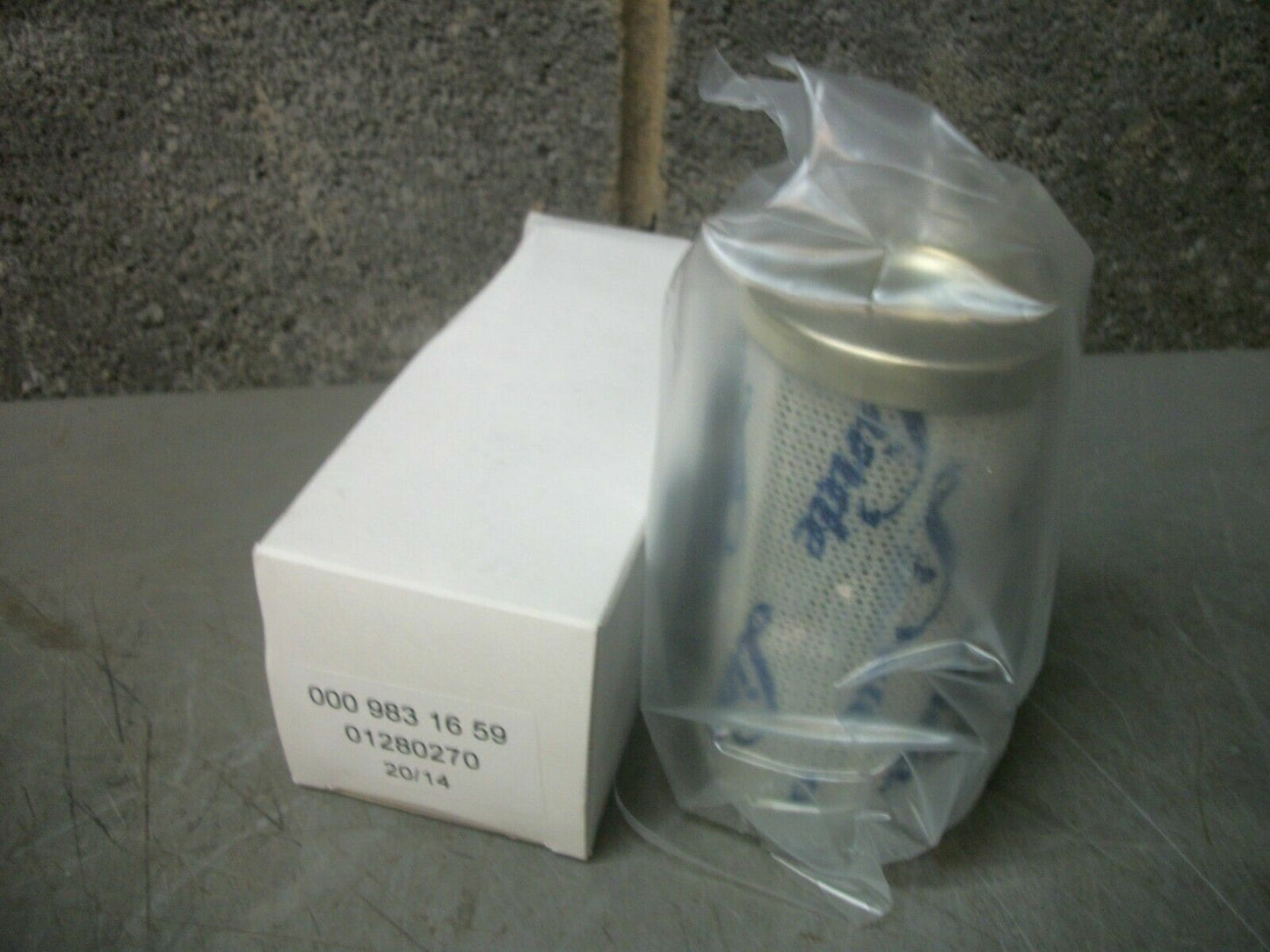 LINDE FORK LIFT HYDRAULIC FILTER 0009831659 NIB