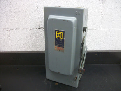 SQUARE D DISCONNECT TYPE 1 H322N 60AMP 240VOLT 3POLE FUSIBLE OLD