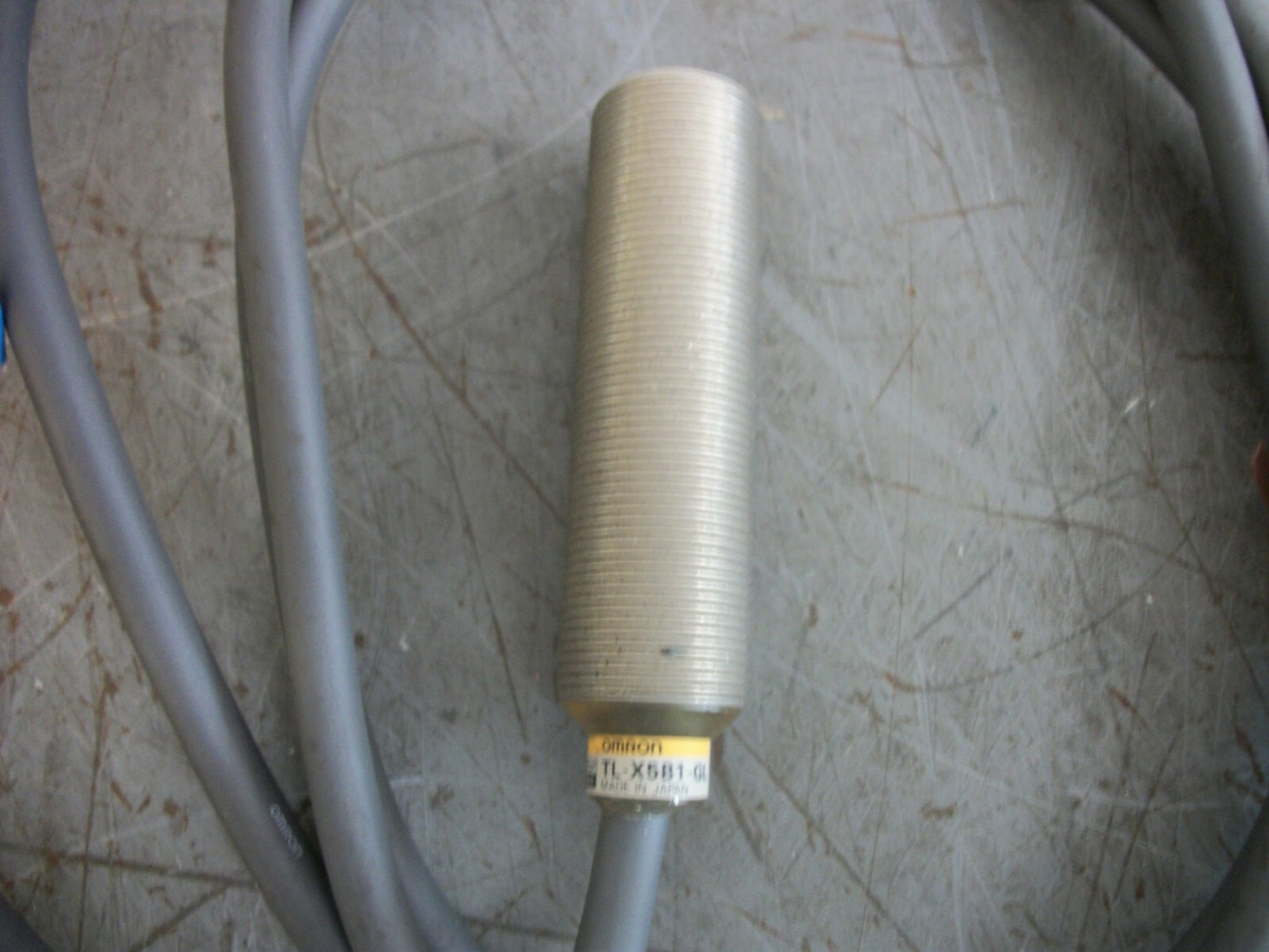 OMRON PROXIMITY SWITCH TL-X5B1-GL NOB