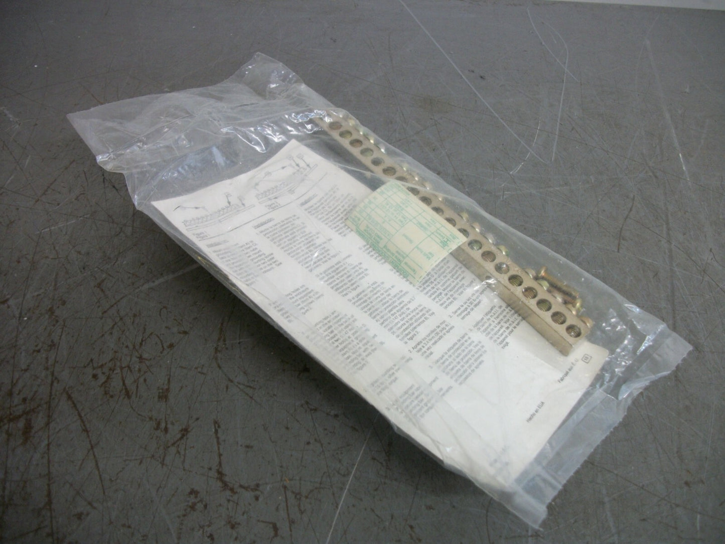 SQUARE D EQUIPMENT GROUNDING BAR KIT PK18GTA NEW